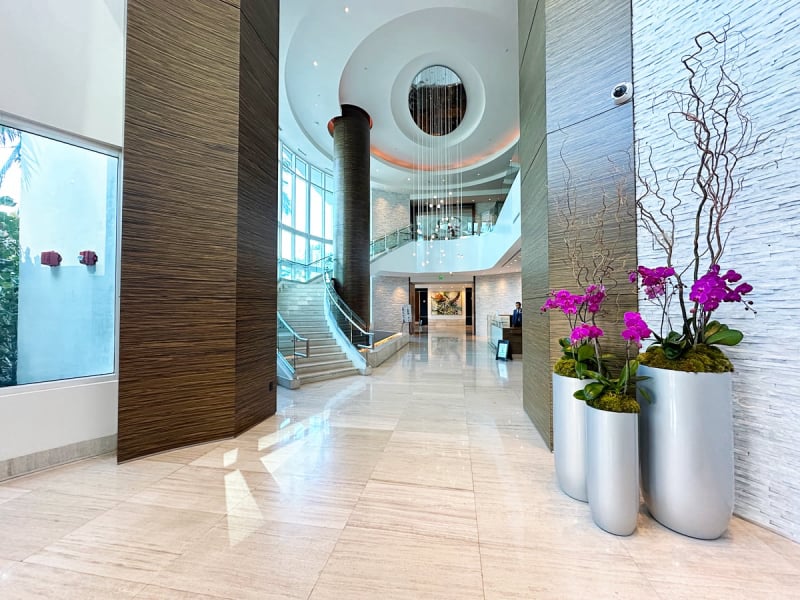 Continuum I South Beach Lobby